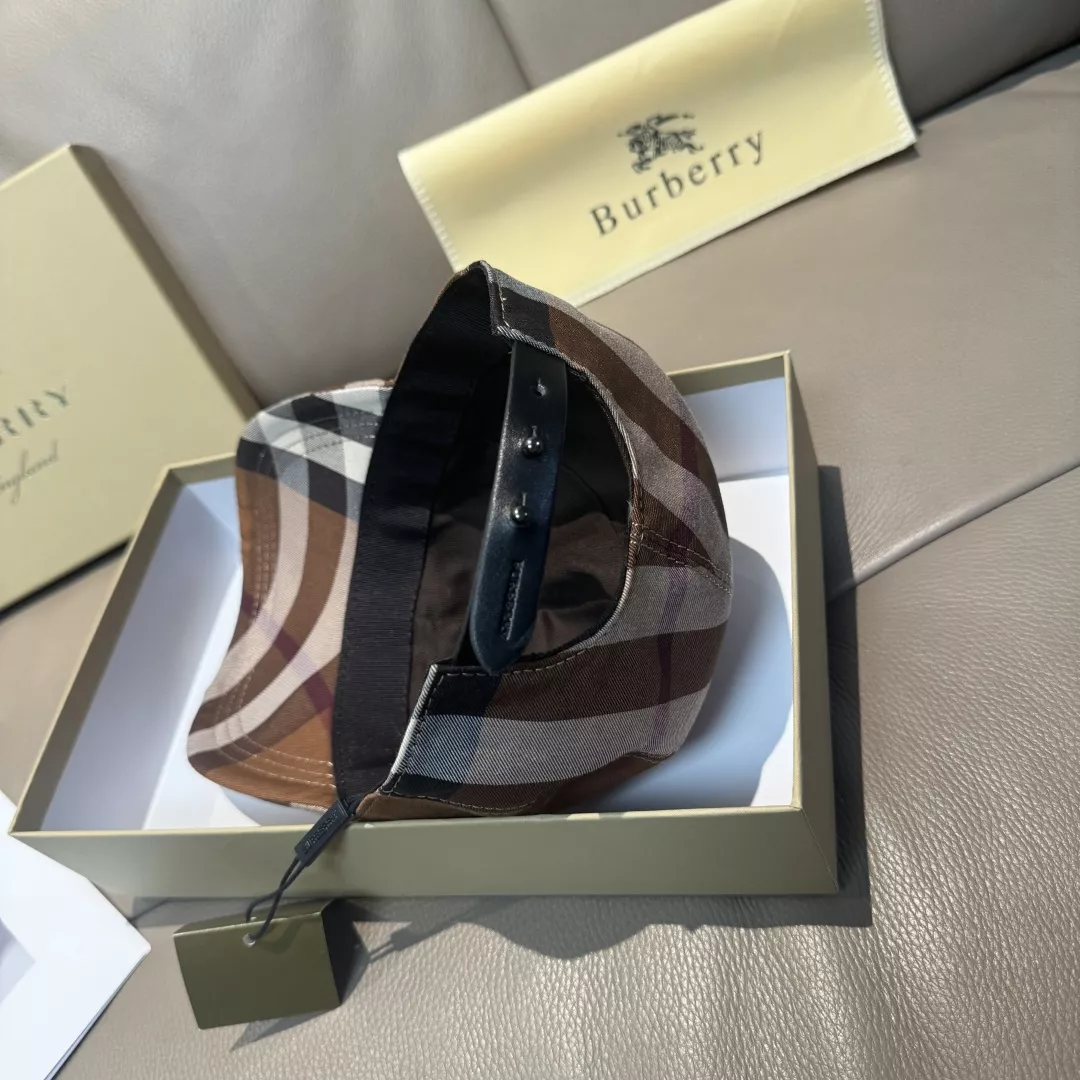 Burberry Caps DailyWear 1114