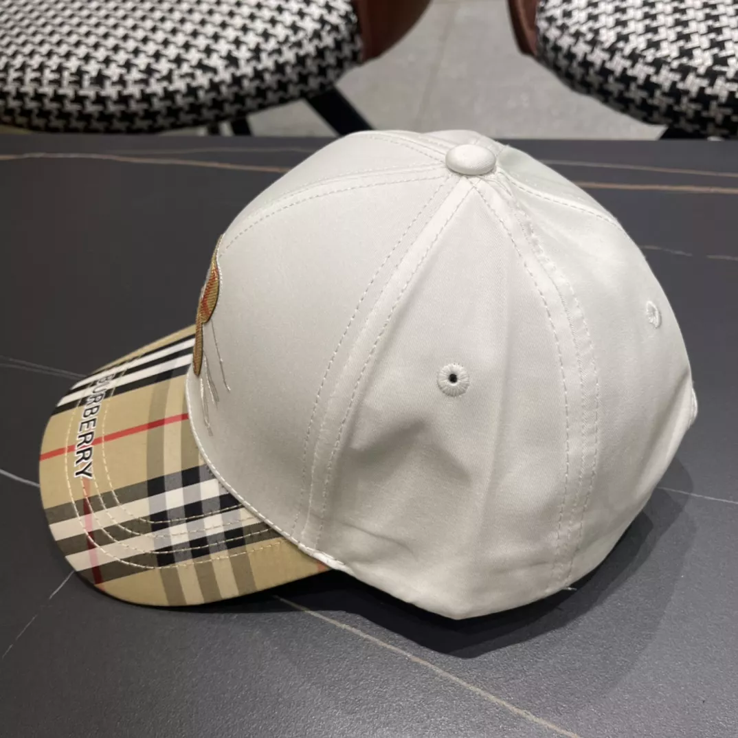 Burberry Caps DailyWear 4086