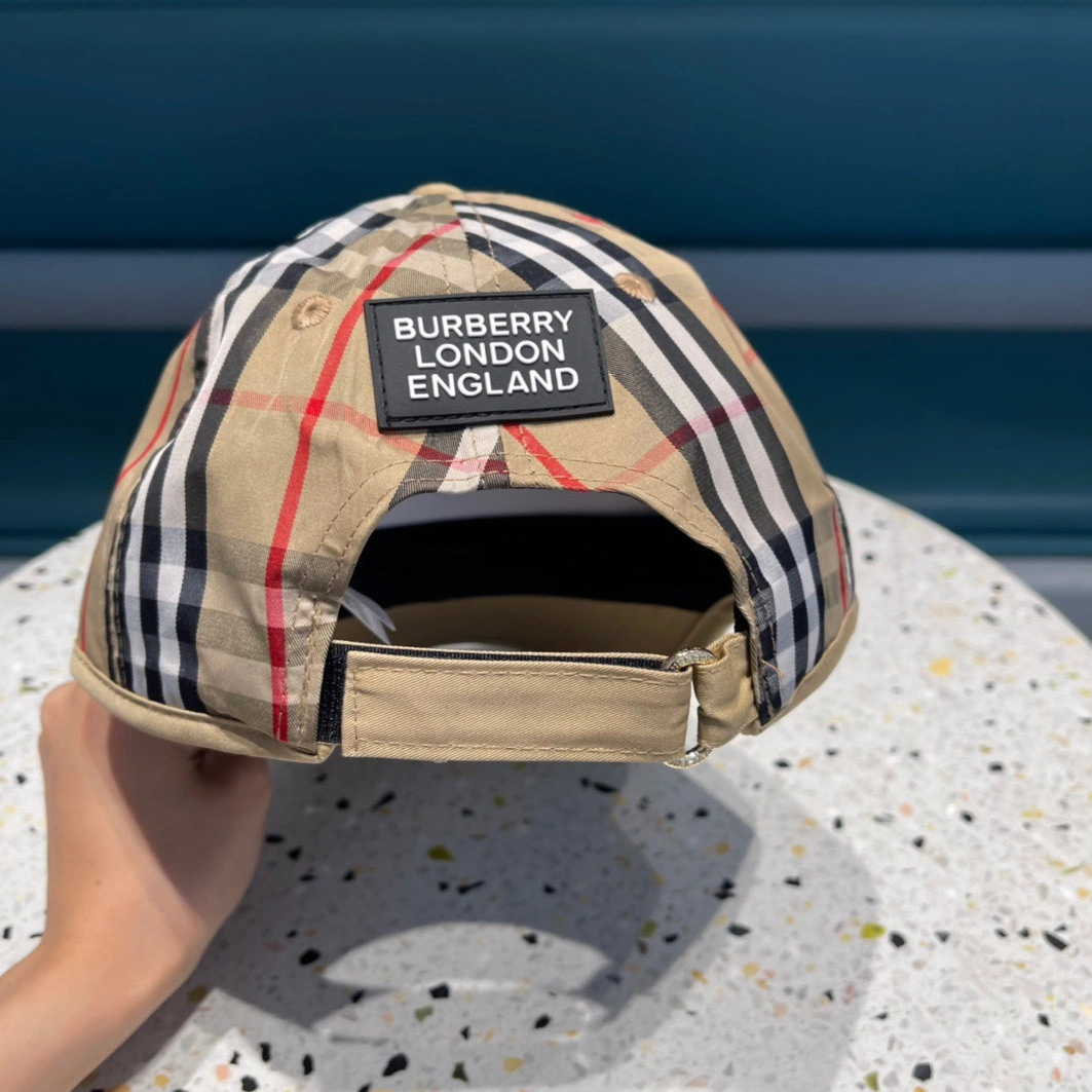 Burberry Caps EasyMatch 4549