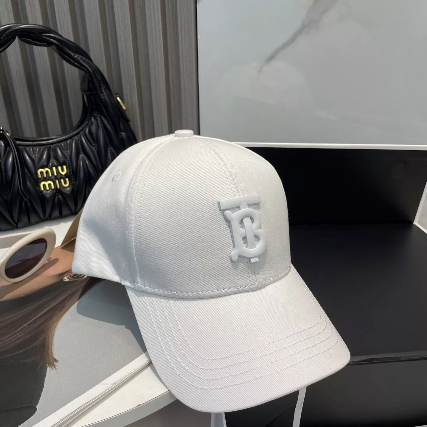 Burberry Caps EasyMatch 6019