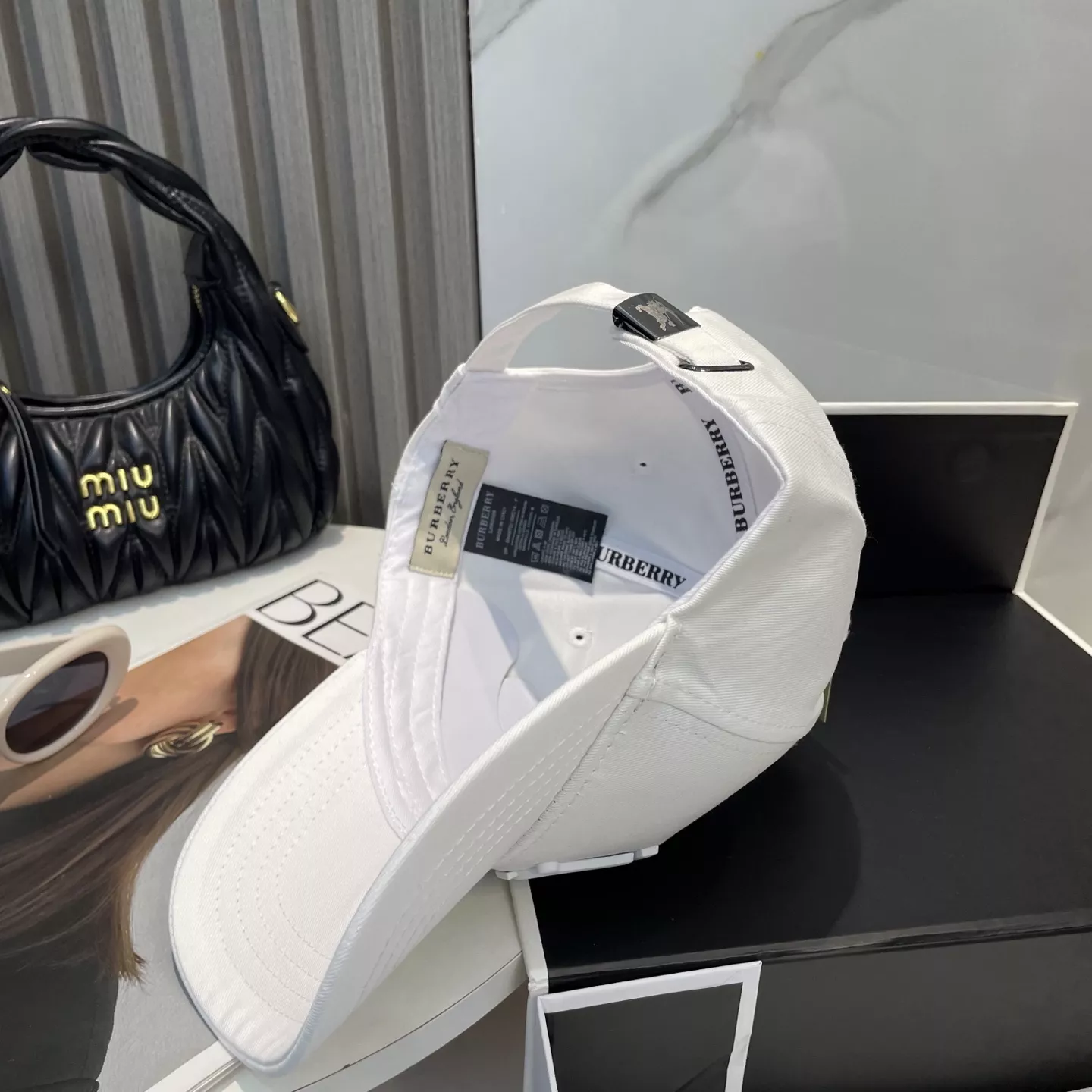 Burberry Caps EasyMatch 6019