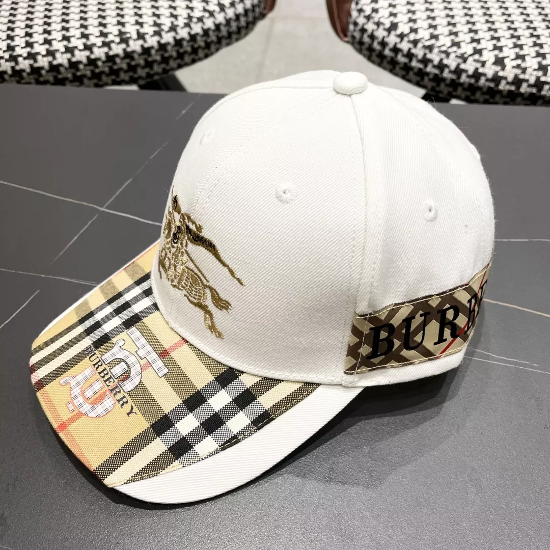 Burberry Caps EyeCatching 7299