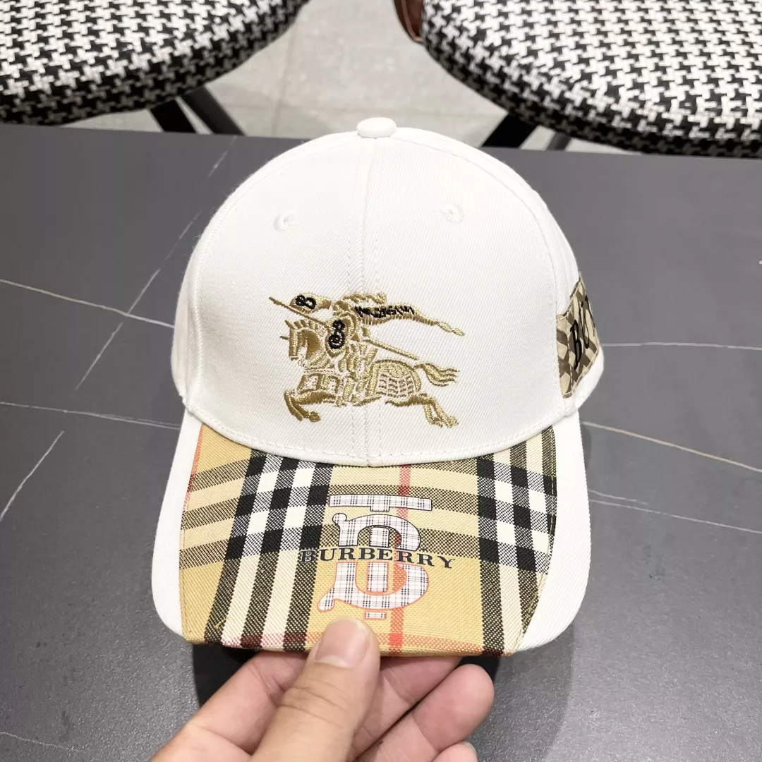 Burberry Caps EyeCatching 7299