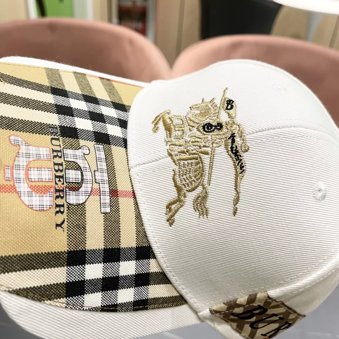 Burberry Caps EyeCatching 7299