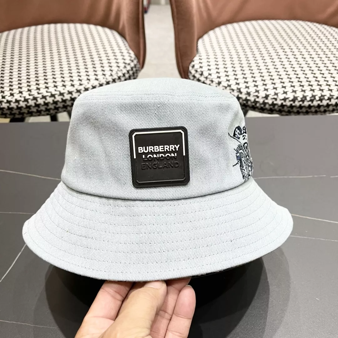 Burberry Caps Functional 6494