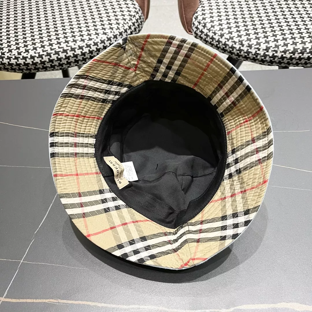 Burberry Caps Functional 6494