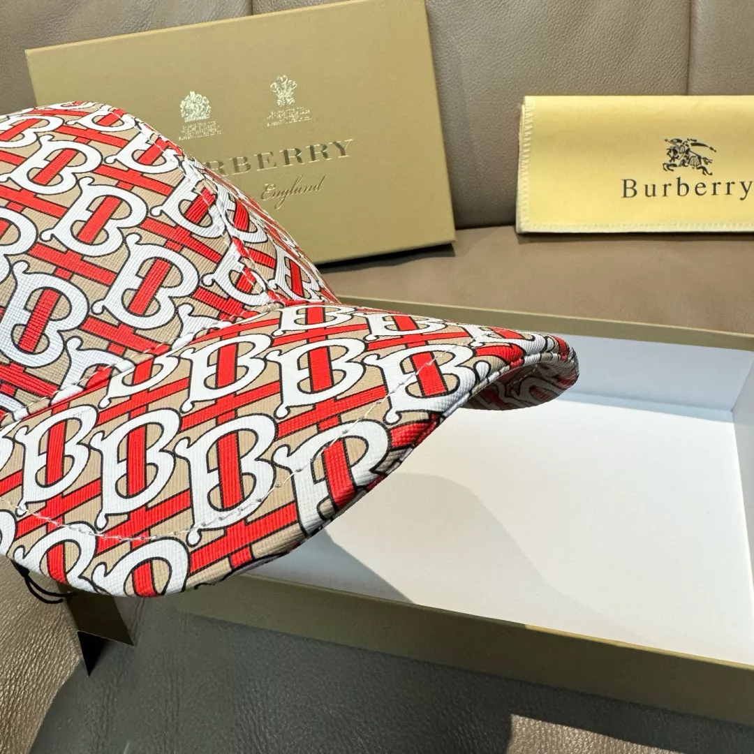 Burberry Caps GoAnywhere 5327