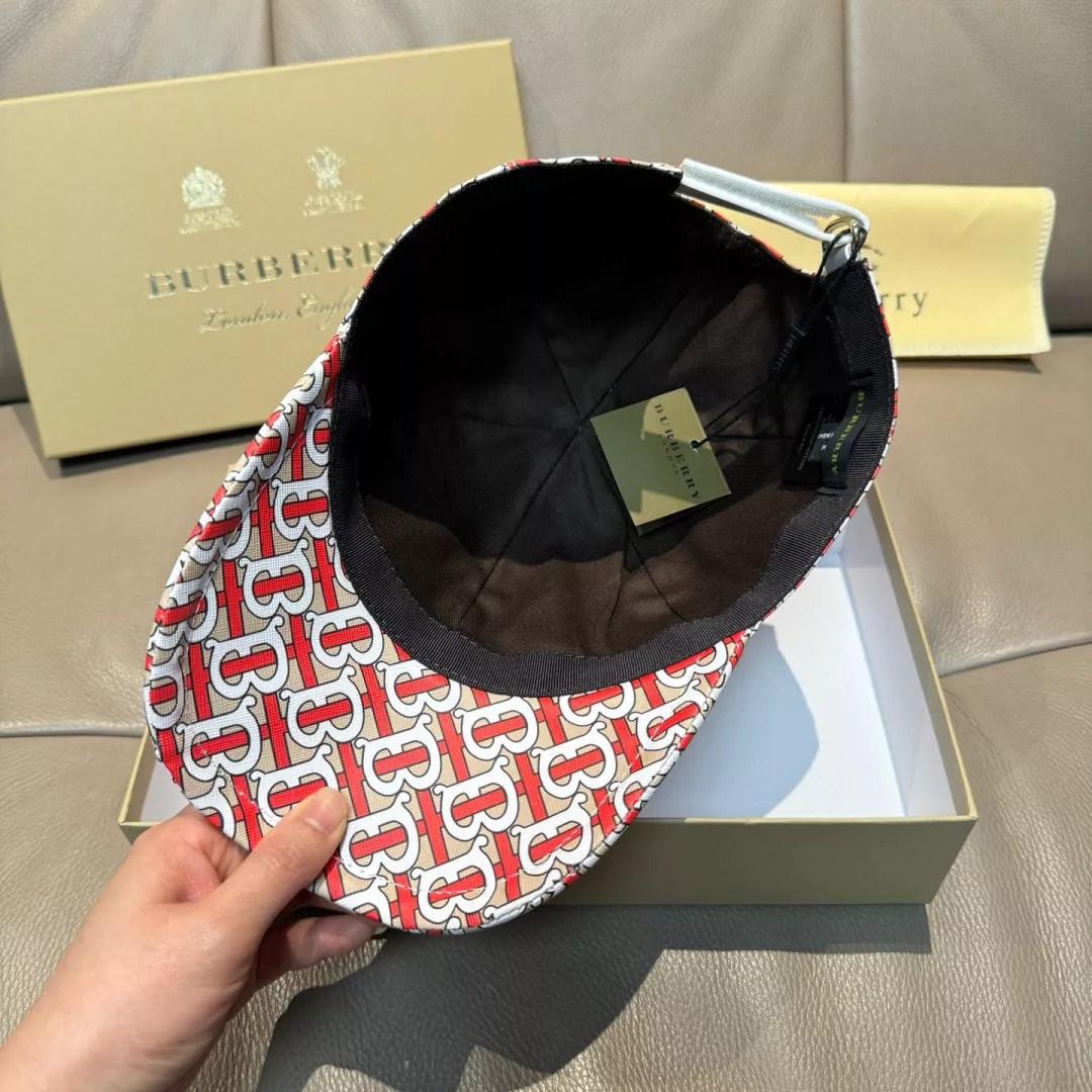 Burberry Caps GoAnywhere 5327