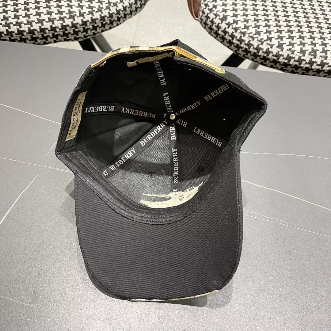 Burberry Caps Modern 4854