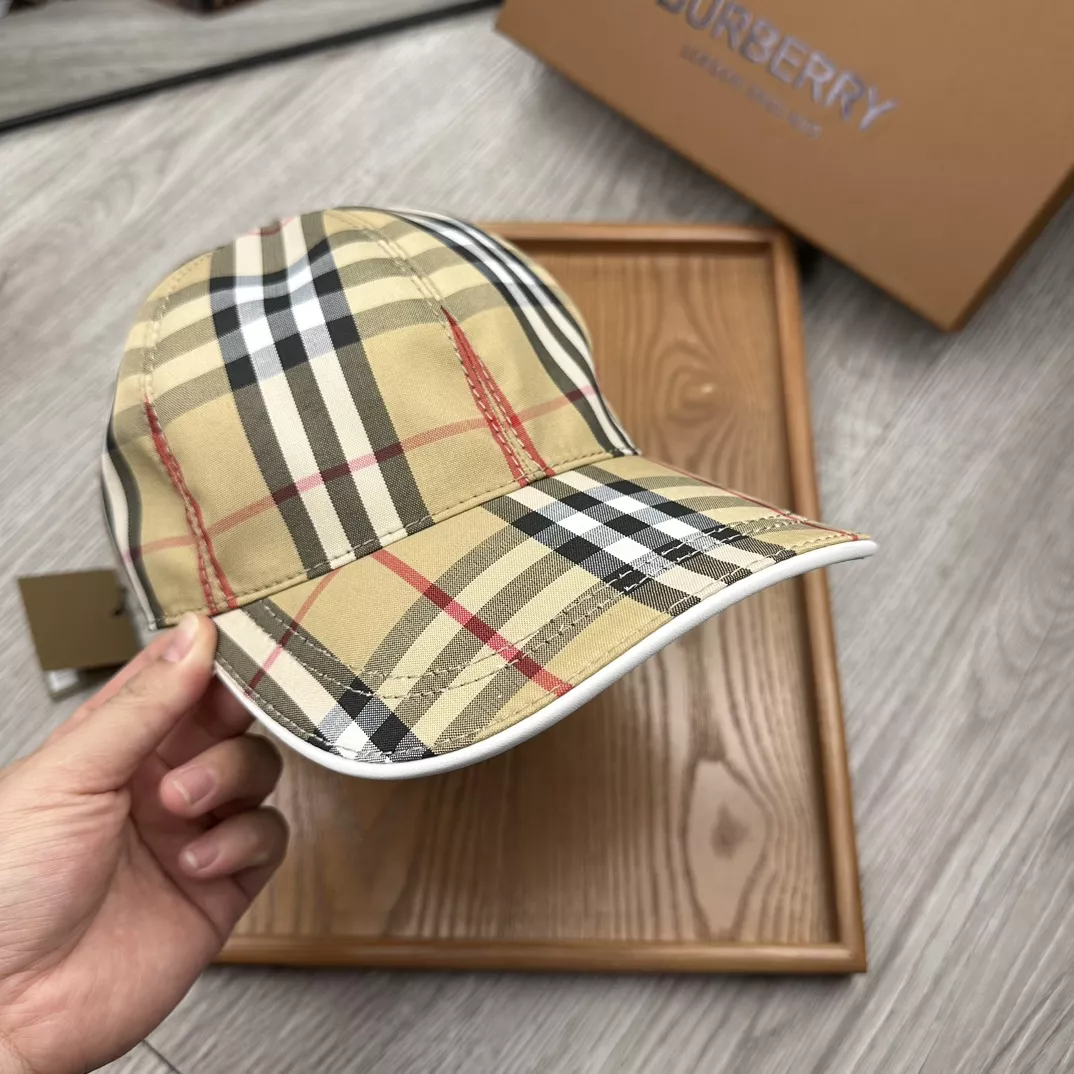 Burberry Caps Modern 5661