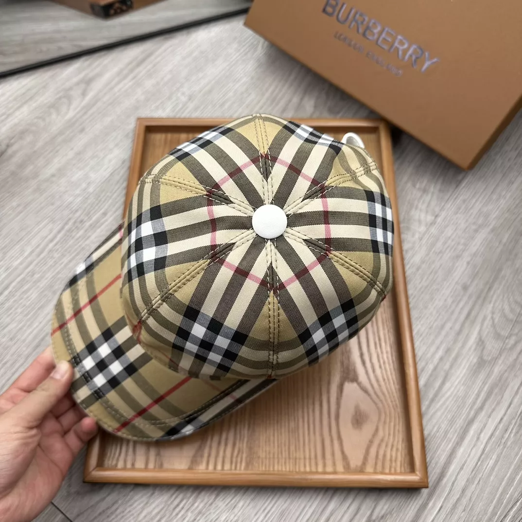 Burberry Caps Modern 5661