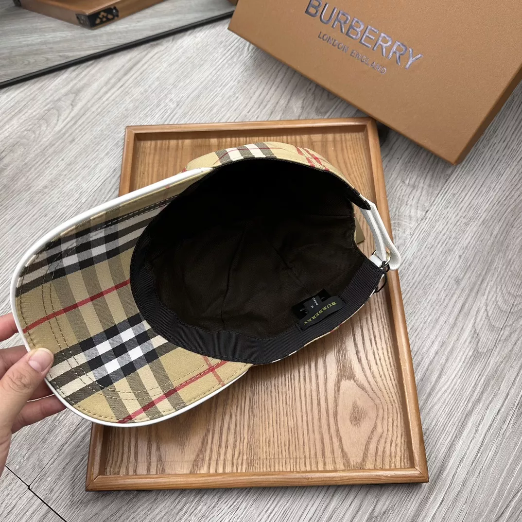 Burberry Caps Modern 5661
