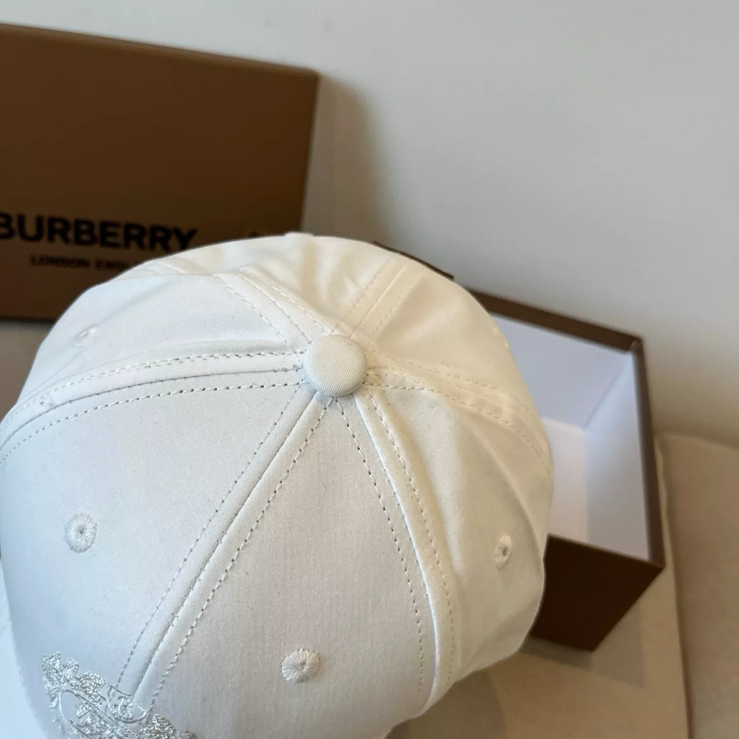 Burberry Caps Popular 8070