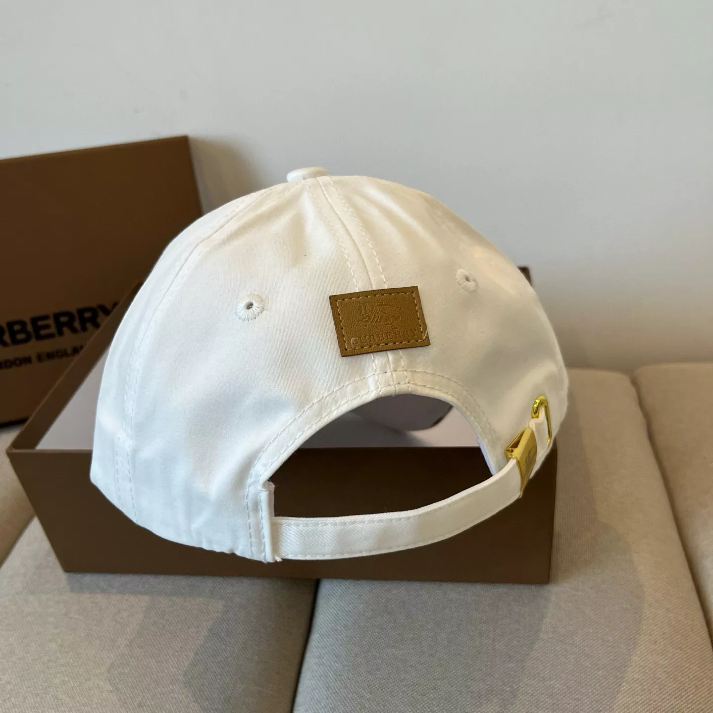 Burberry Caps Popular 8070