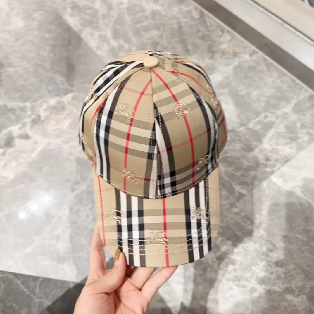 Burberry Caps Soft 6154
