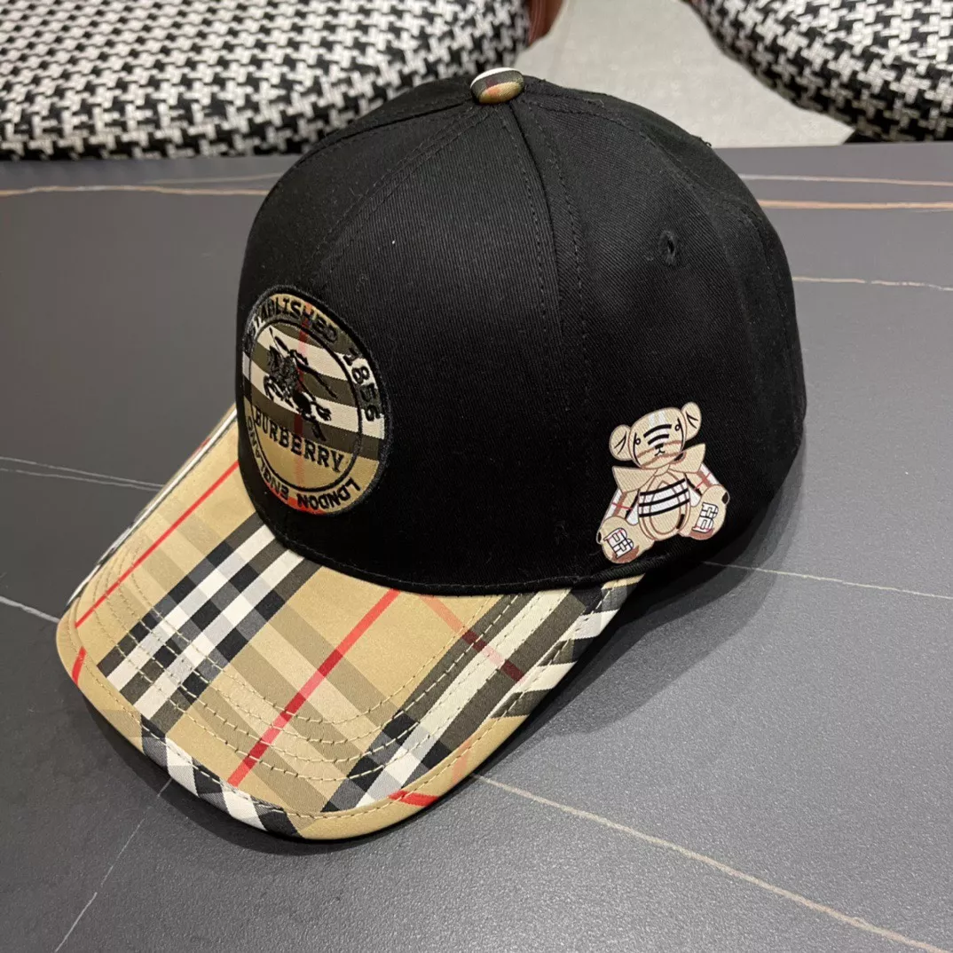 Burberry Caps Stylish 1369