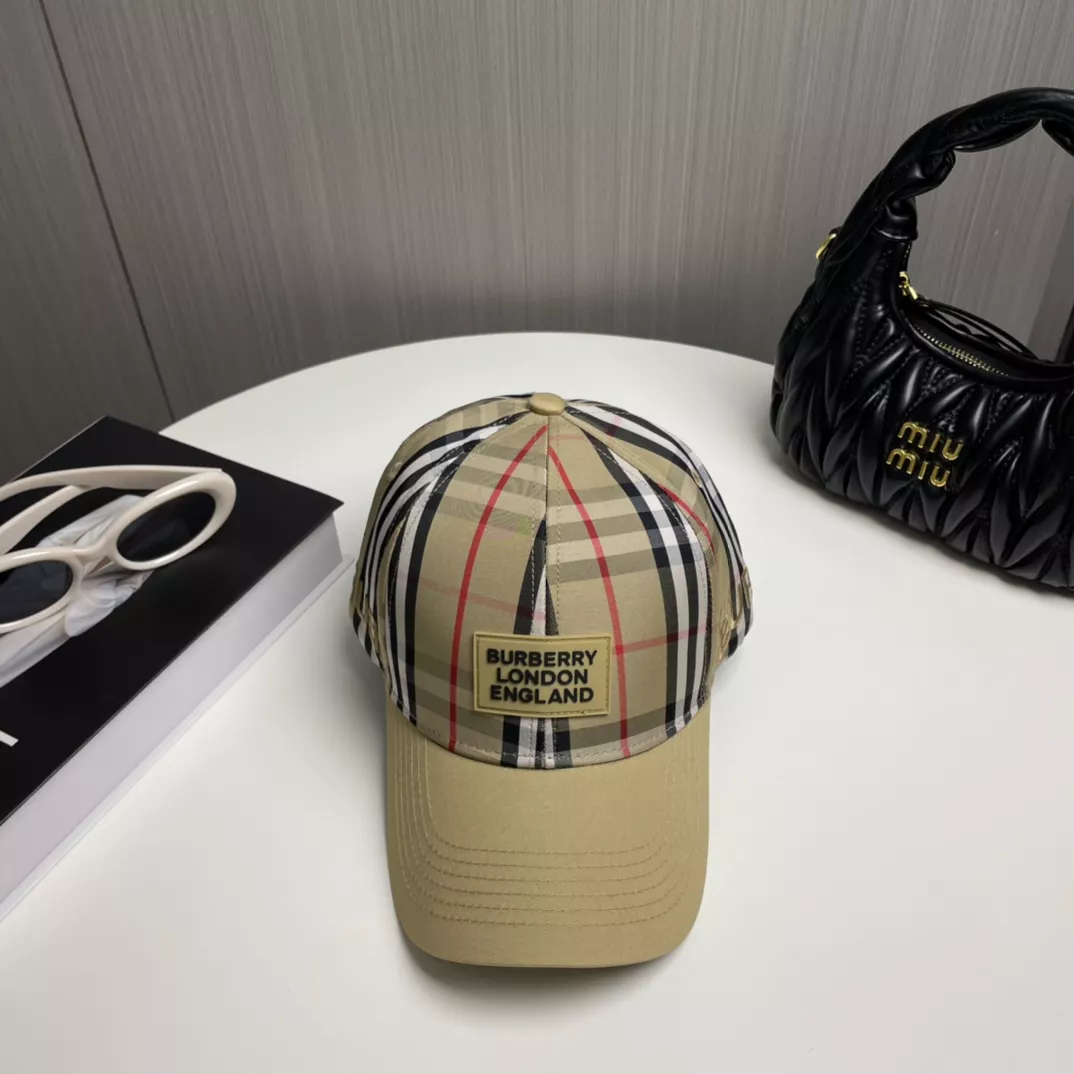 Burberry Caps Trendy 9443