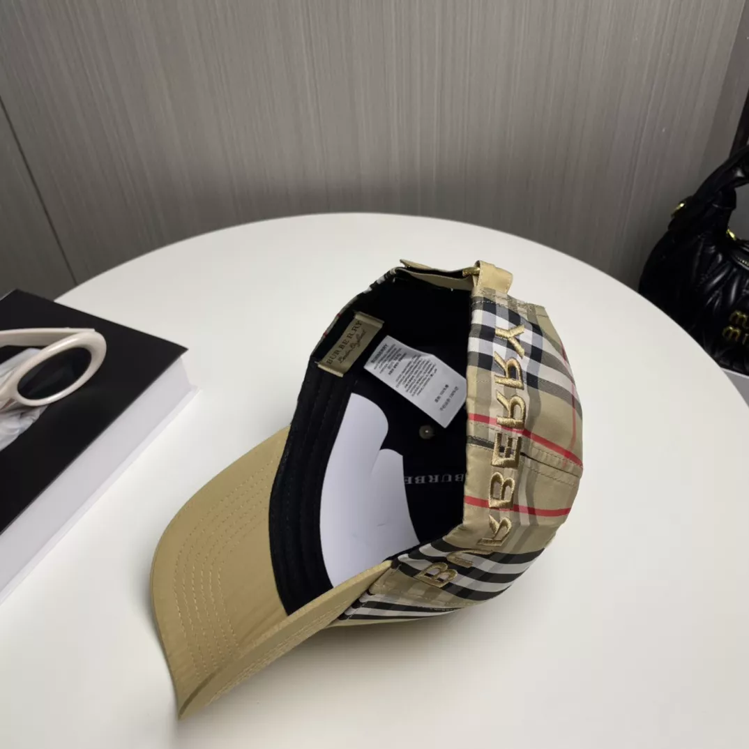 Burberry Caps Trendy 9443