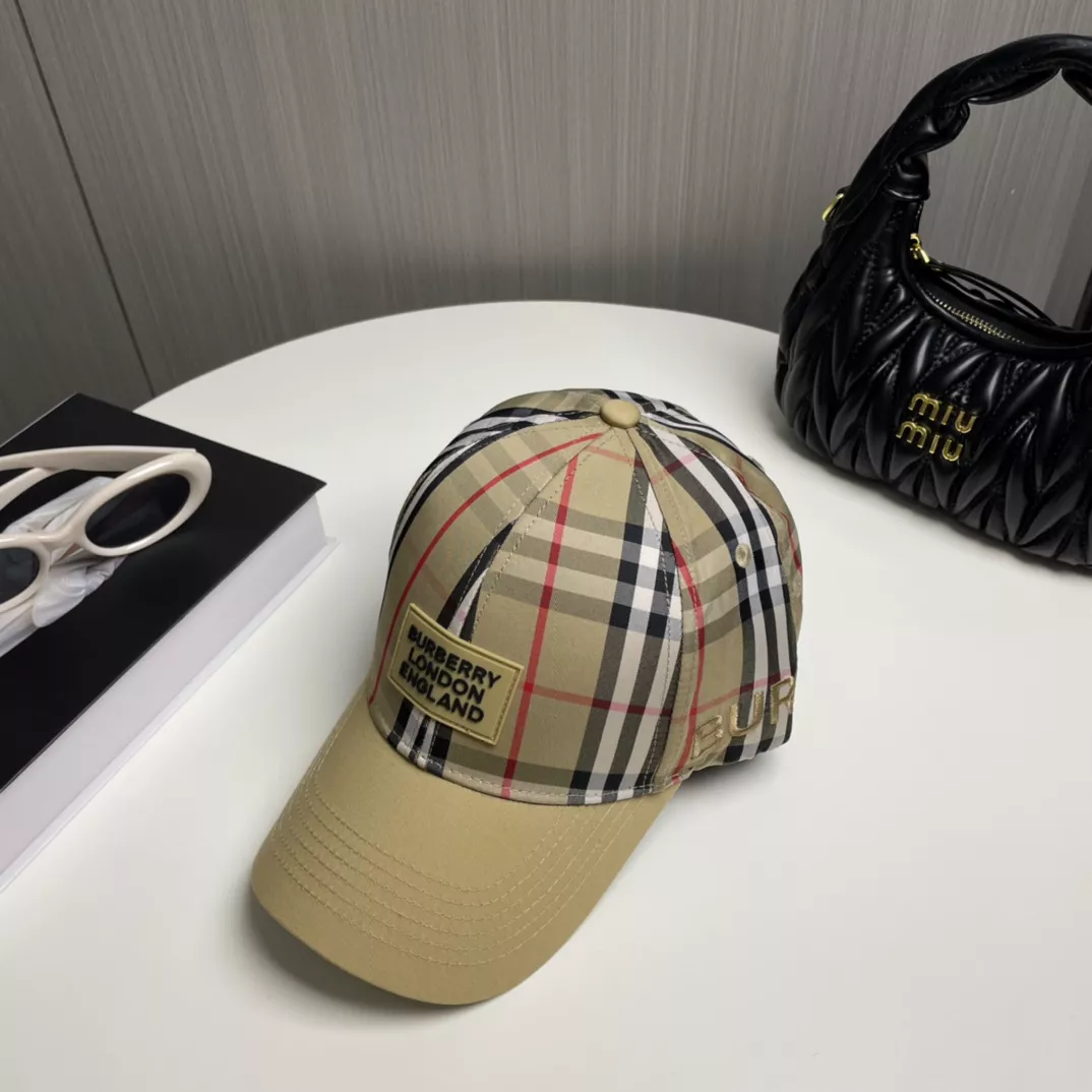 Burberry Caps Trendy 9443