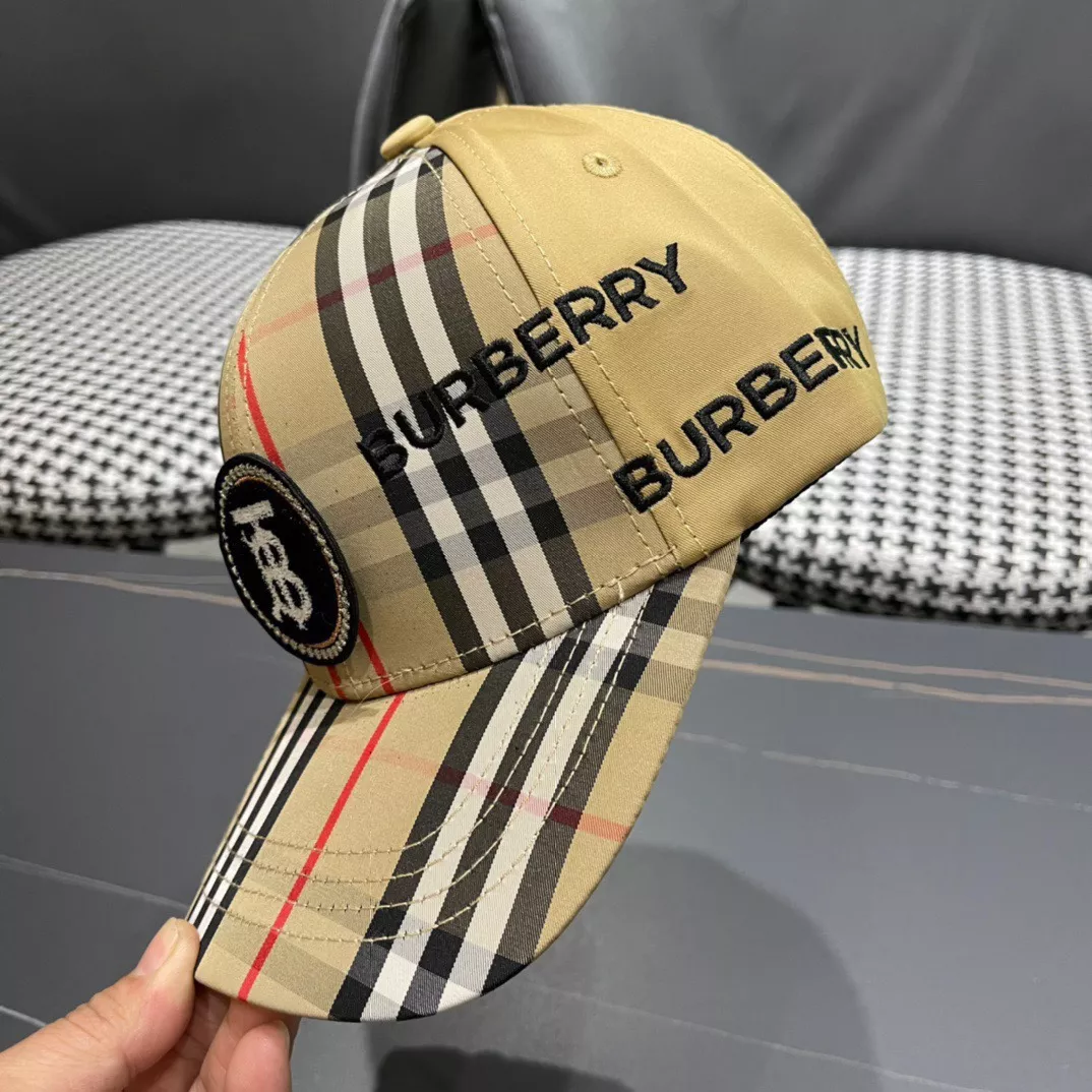 Burberry Caps Vibrant 9599