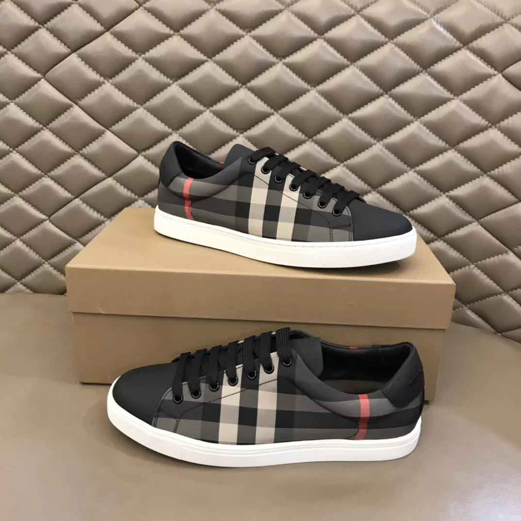 Burberry Casual Shoes For Men Affordable 1335