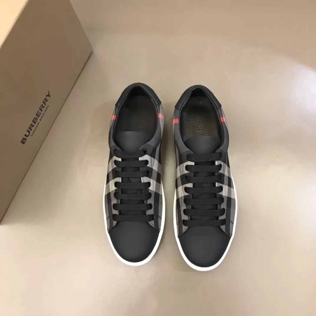 Burberry Casual Shoes For Men Affordable 1335