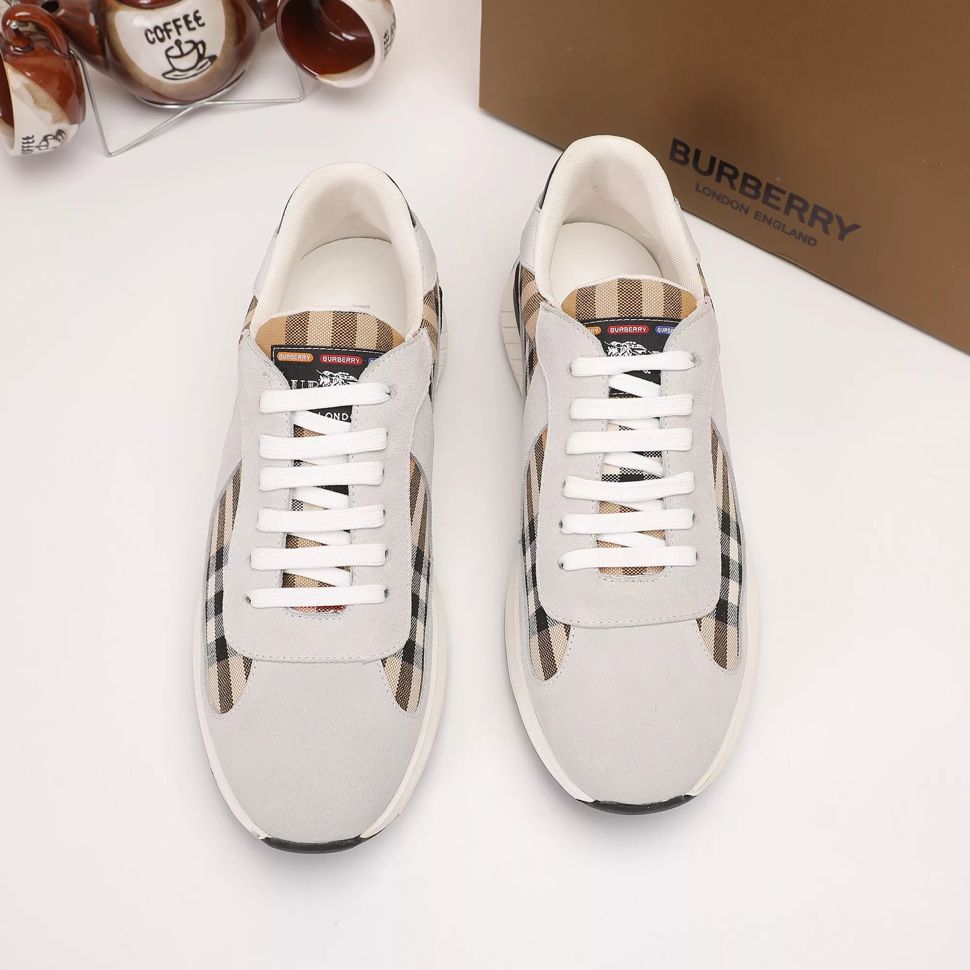 Burberry Casual Shoes For Men Affordable 2855