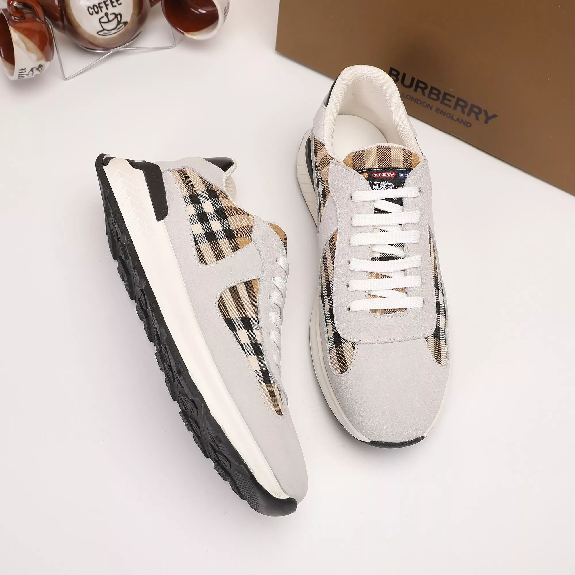 Burberry Casual Shoes For Men Affordable 2855