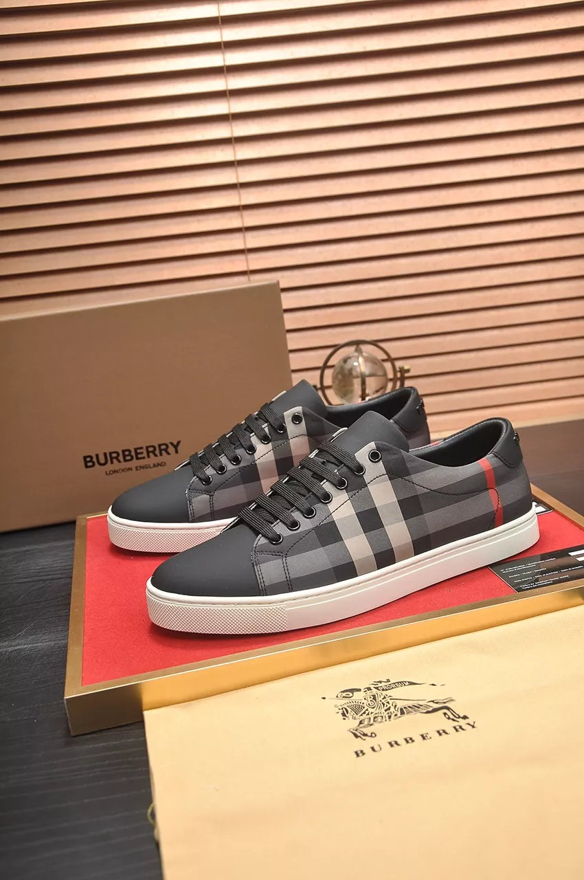 Burberry Casual Shoes For Men Affordable 3022