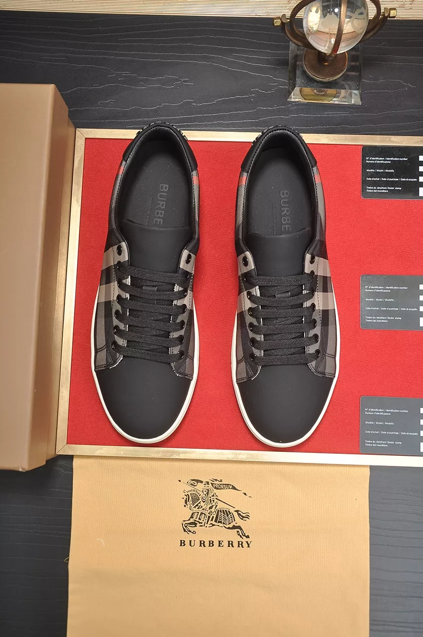 Burberry Casual Shoes For Men Affordable 3022