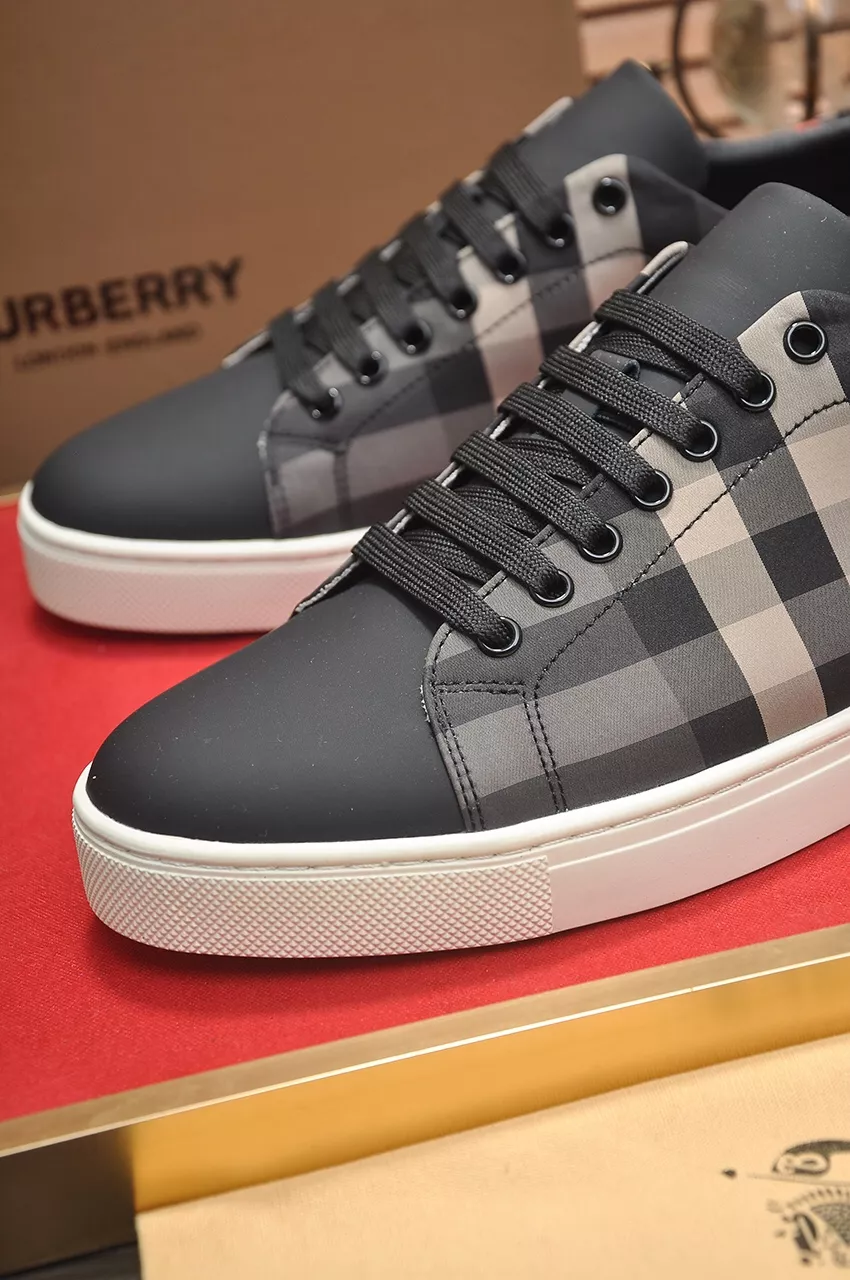Burberry Casual Shoes For Men Affordable 3022