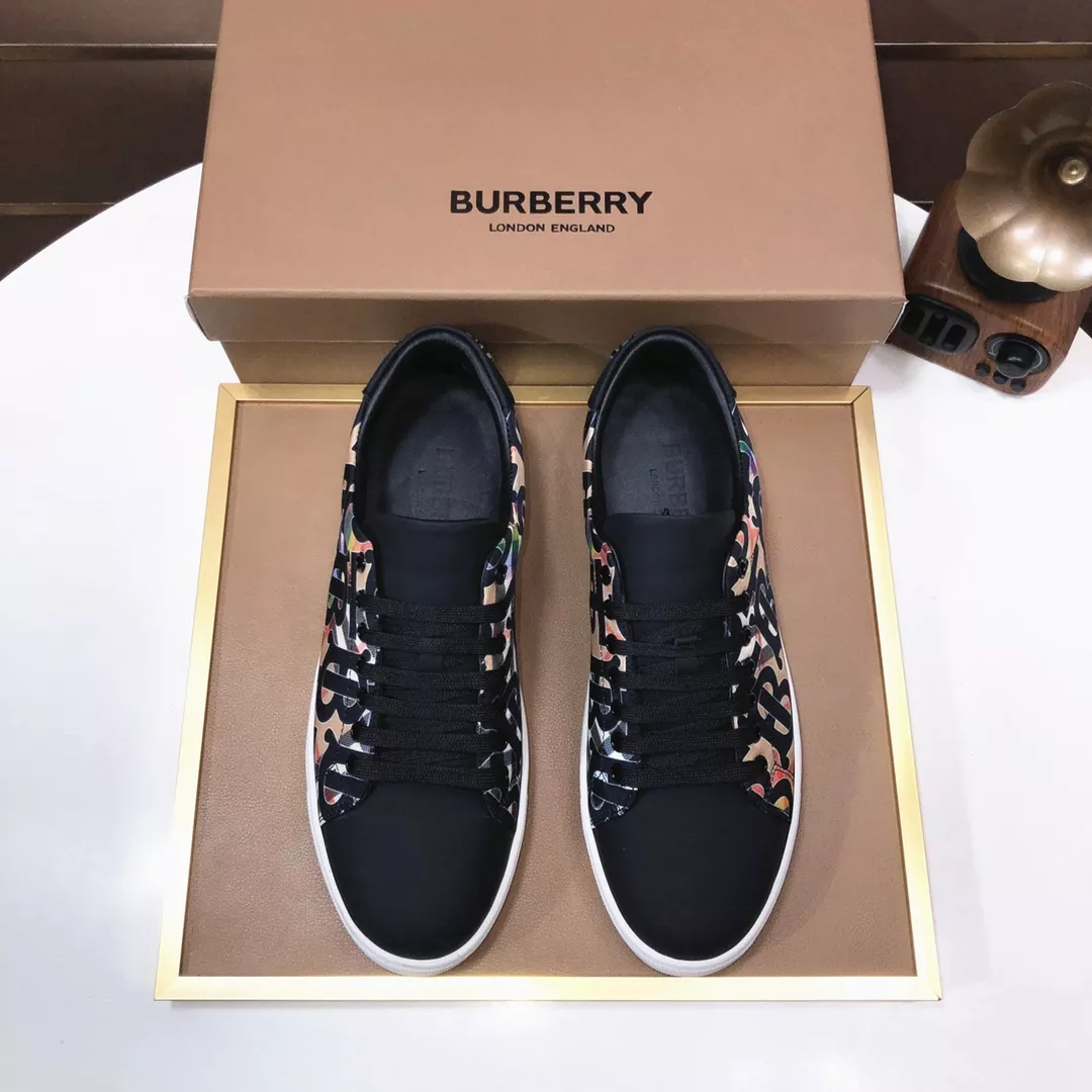 Burberry Casual Shoes For Men AllSeason 159