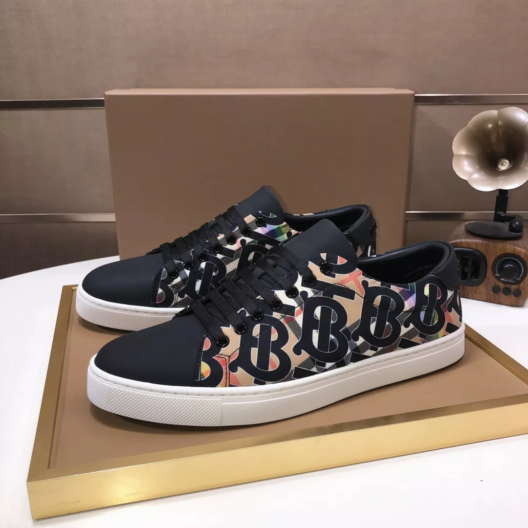 Burberry Casual Shoes For Men AllSeason 159