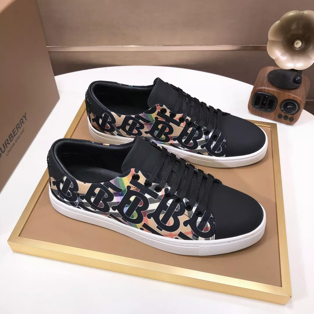 Burberry Casual Shoes For Men AllSeason 159