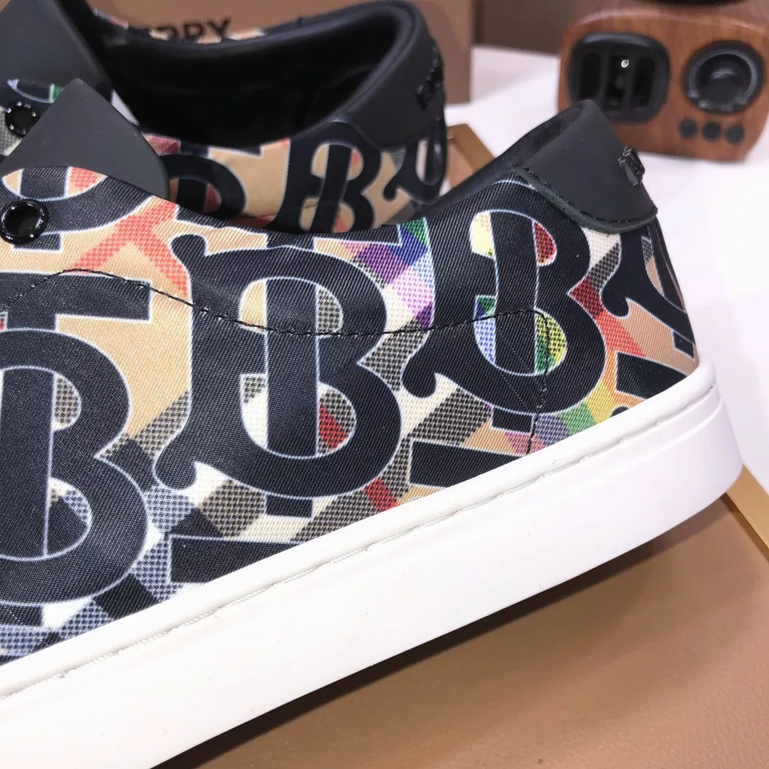Burberry Casual Shoes For Men AllSeason 159