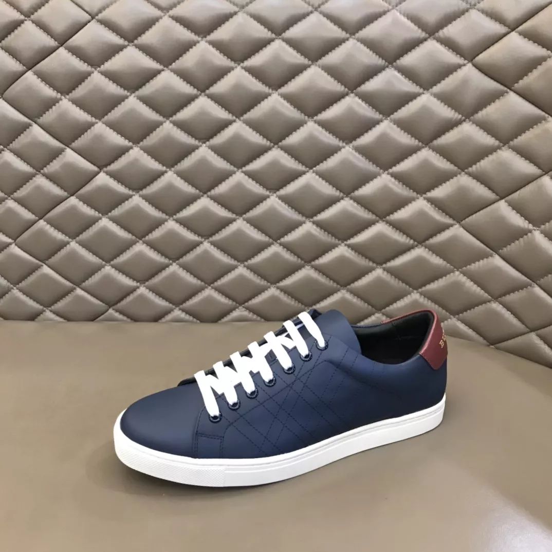 Burberry Casual Shoes For Men AllSeason 610