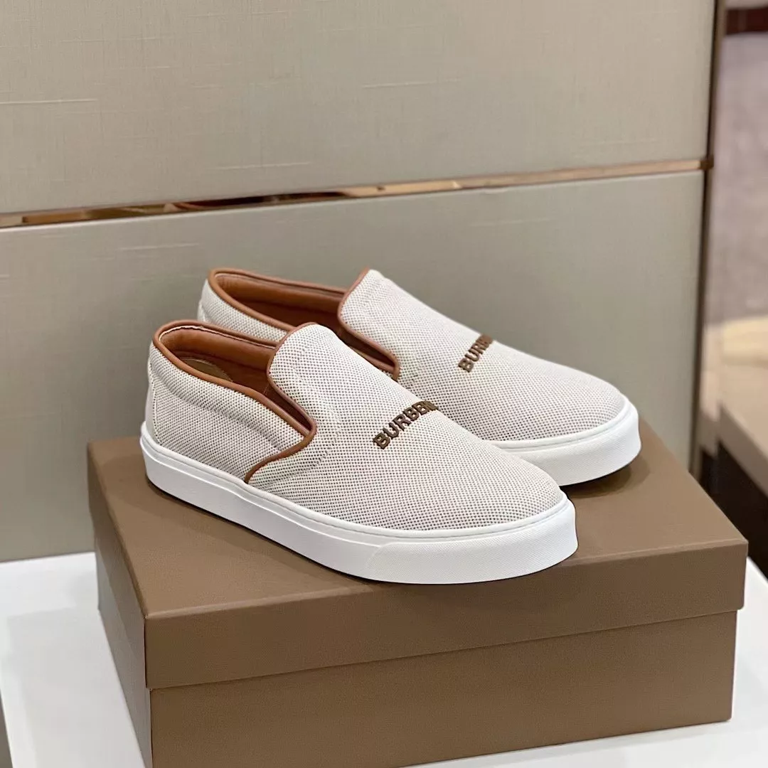 Burberry Casual Shoes For Men BestValue 8129