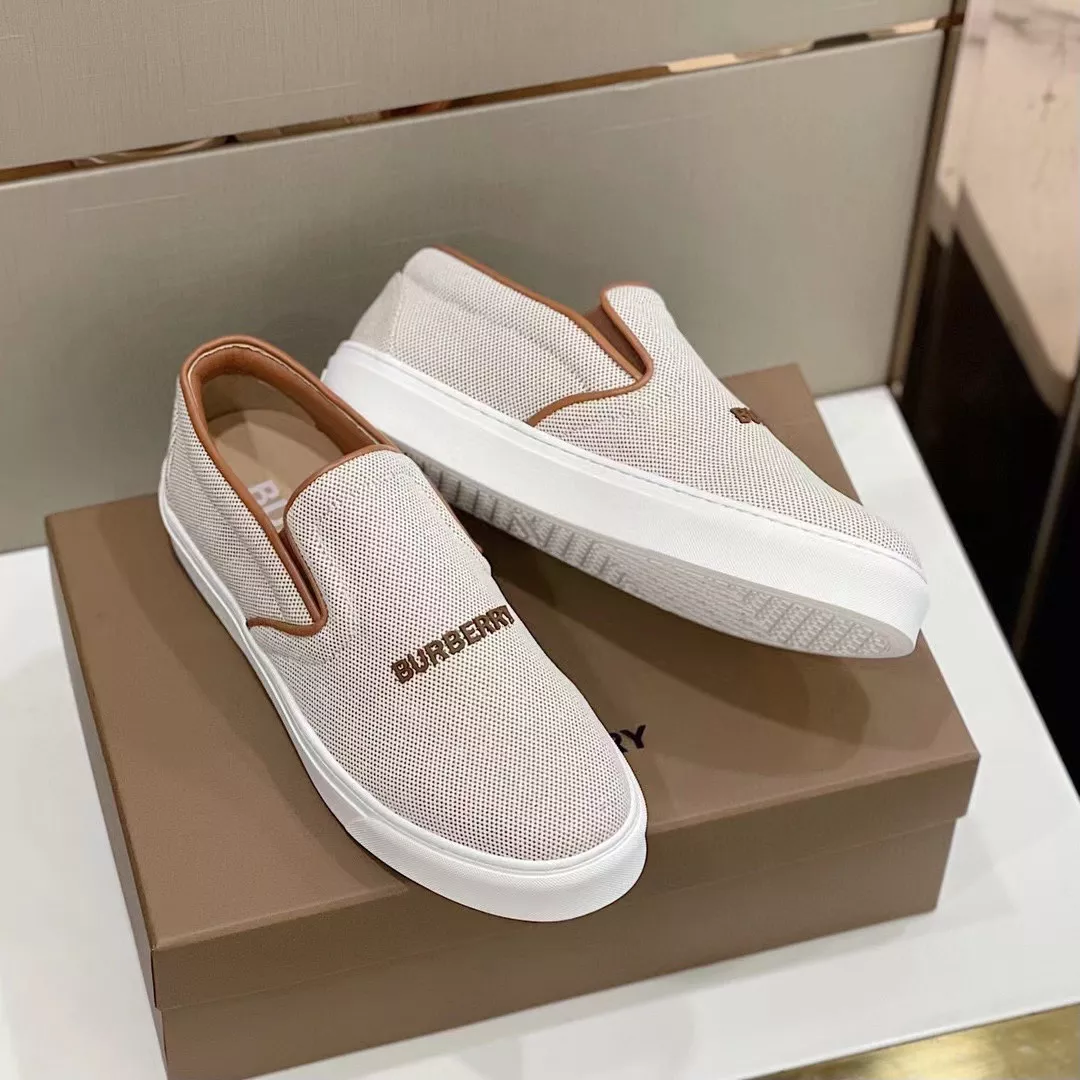 Burberry Casual Shoes For Men BestValue 8129