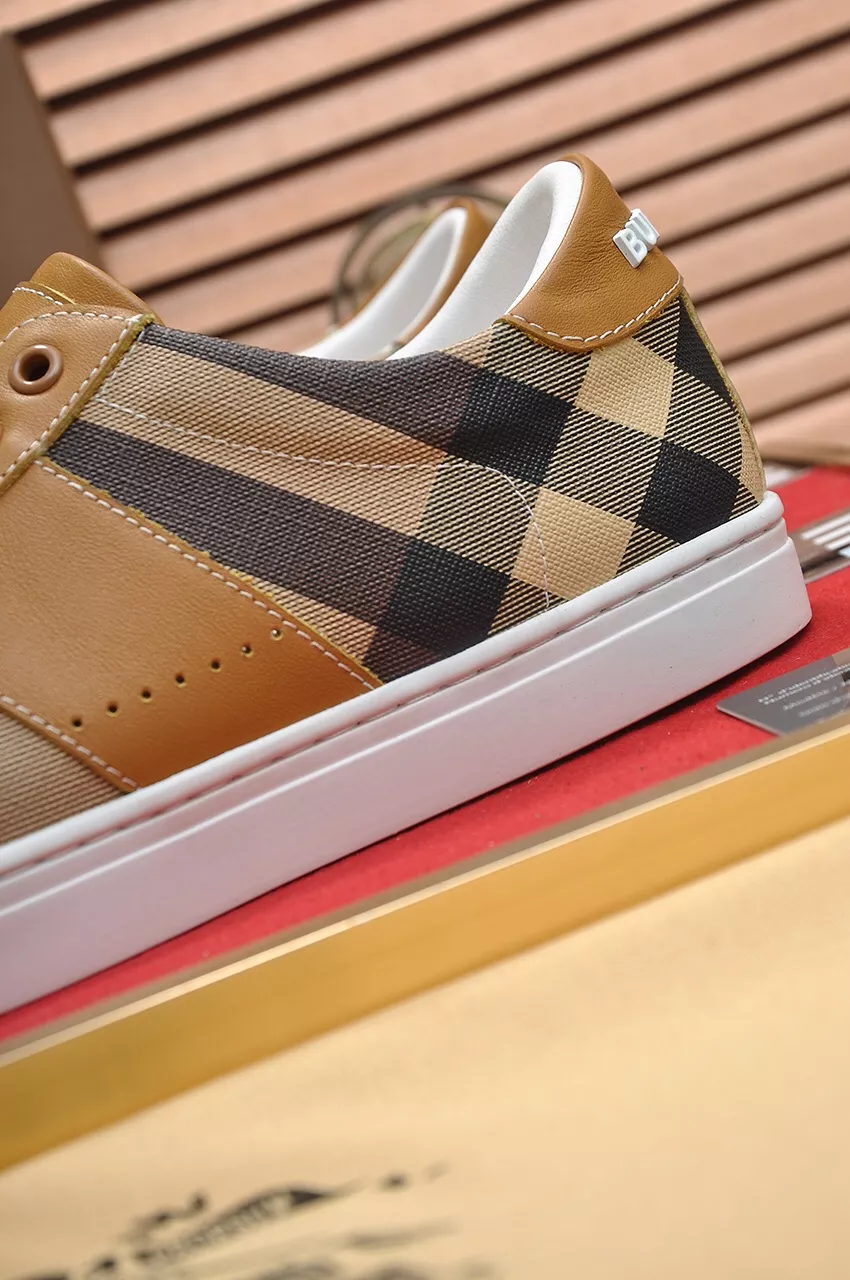 Burberry Casual Shoes For Men Bold 123