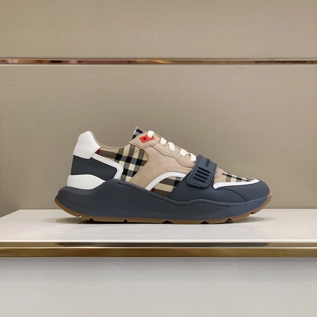 Burberry Casual Shoes For Men Bold 8226