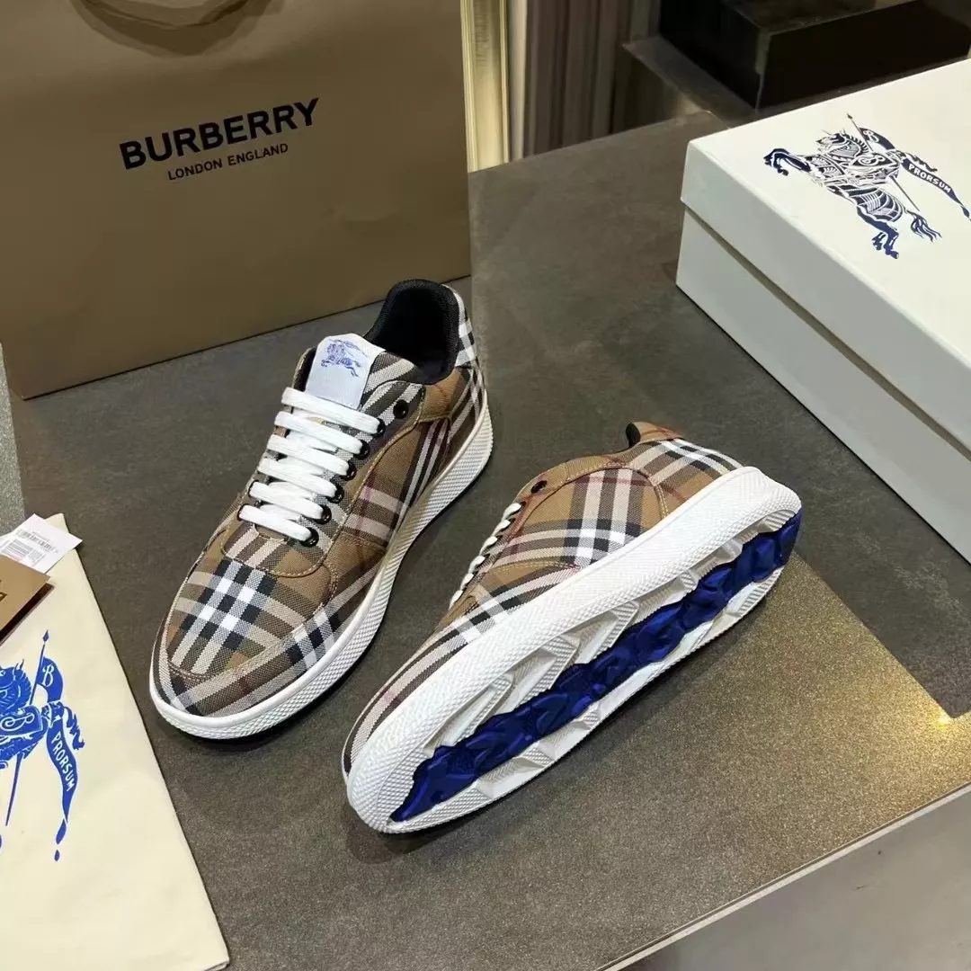 Burberry Casual Shoes For Men Breathable 3696