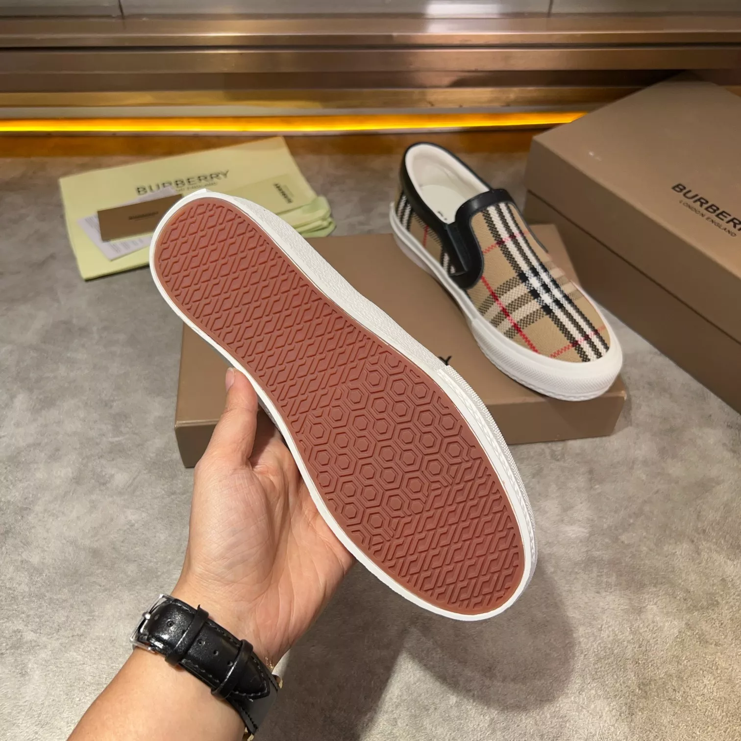 Burberry Casual Shoes For Men Comfortable 5802
