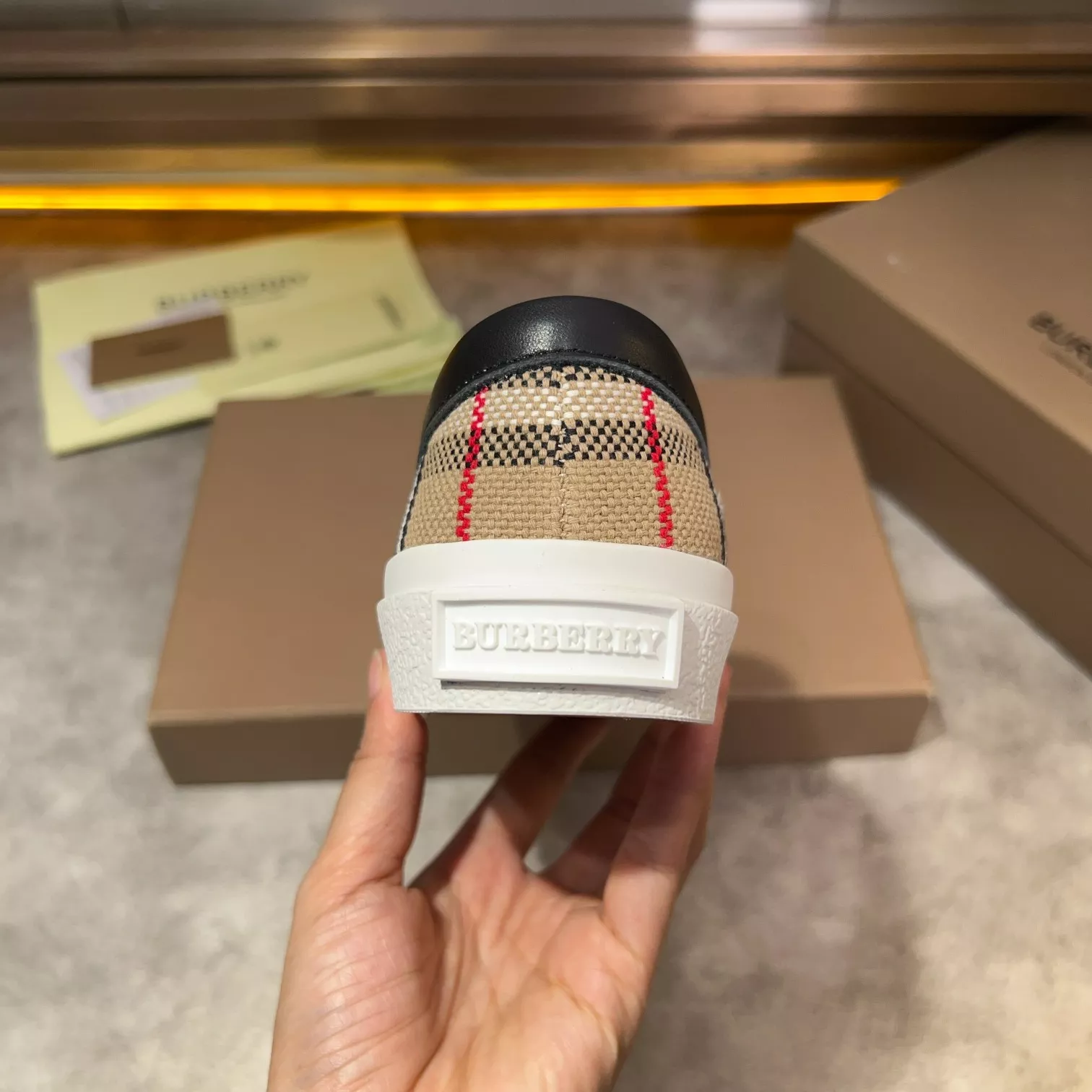Burberry Casual Shoes For Men Comfortable 5802
