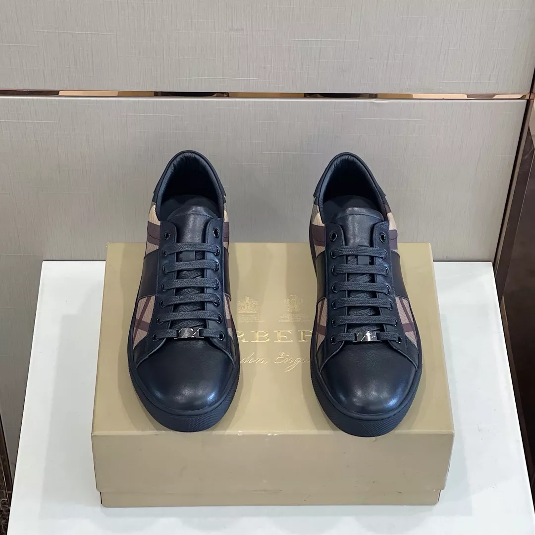 Burberry Casual Shoes For Men Comfortable 5904