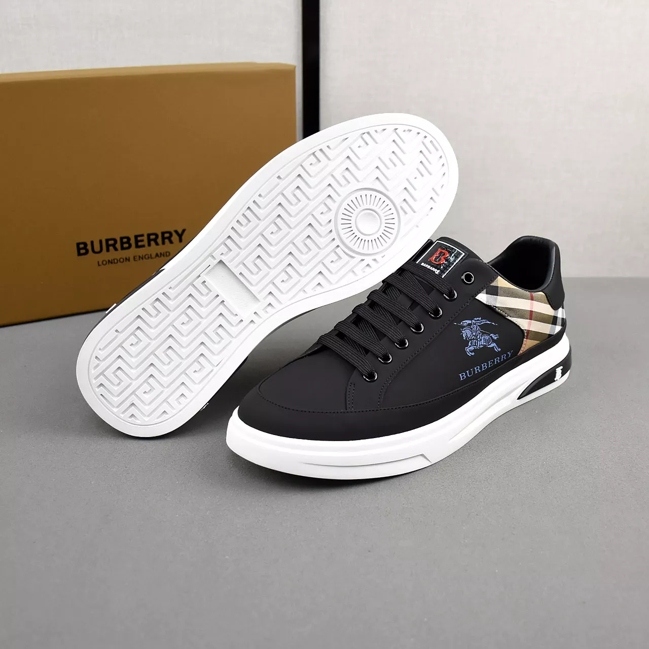Burberry Casual Shoes For Men EasyMatch 790