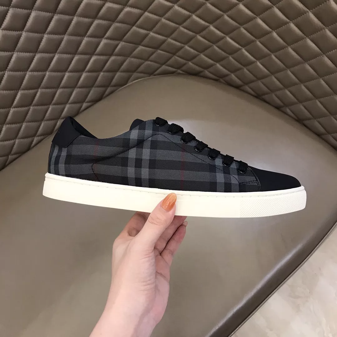 Burberry Casual Shoes For Men Efficient 2154