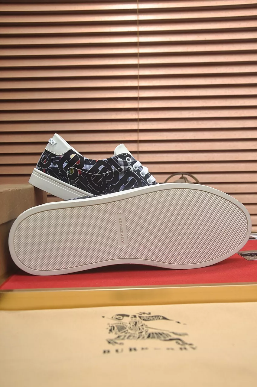 Burberry Casual Shoes For Men Efficient 6630