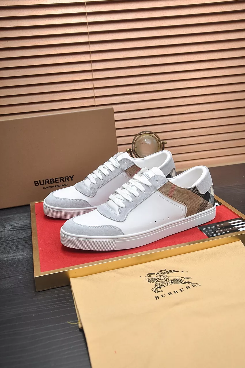 Burberry Casual Shoes For Men Fashionable 2286