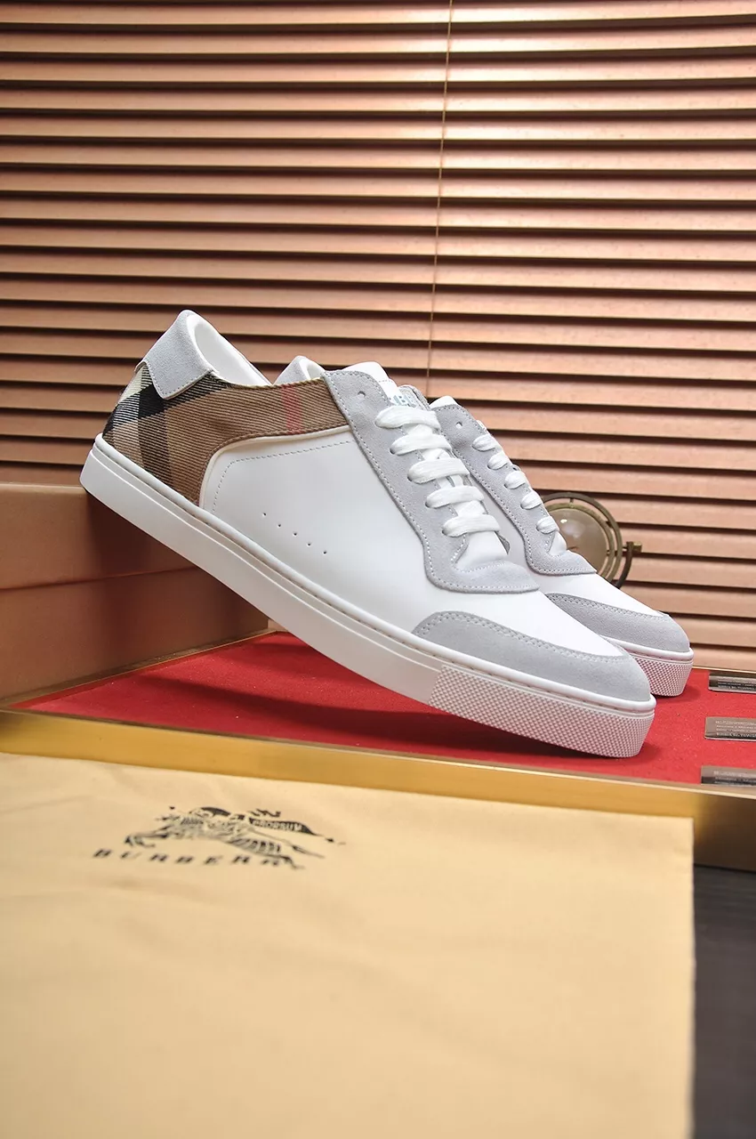 Burberry Casual Shoes For Men Fashionable 2286