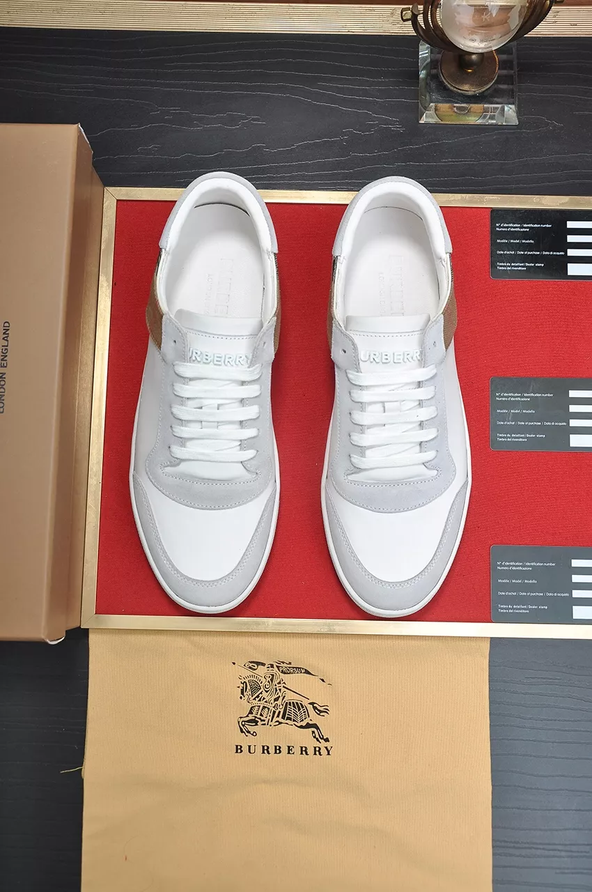 Burberry Casual Shoes For Men Fashionable 2286